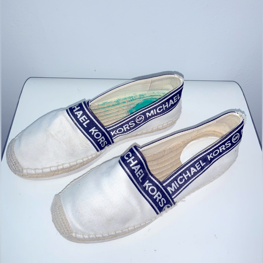Michael Kors Classic Low-Top Women's Sneakers in White with Rubber Gum Soles